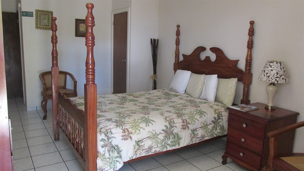 Grand Bahia Ocean View Hotel Cabo Rojo Exterior photo